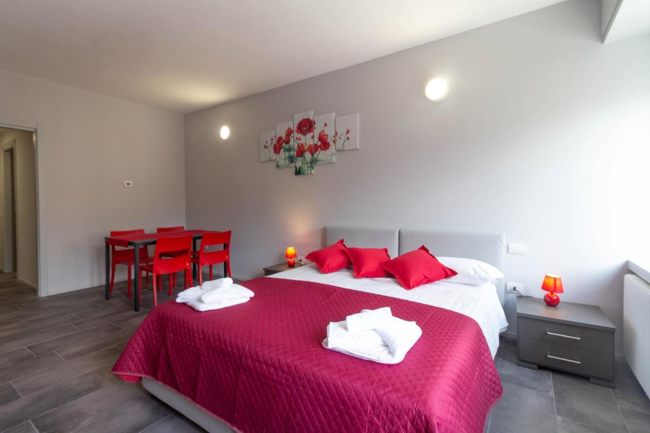 Appartamento Papavero - Affitti Brevi Italia Lecco Exteriér fotografie